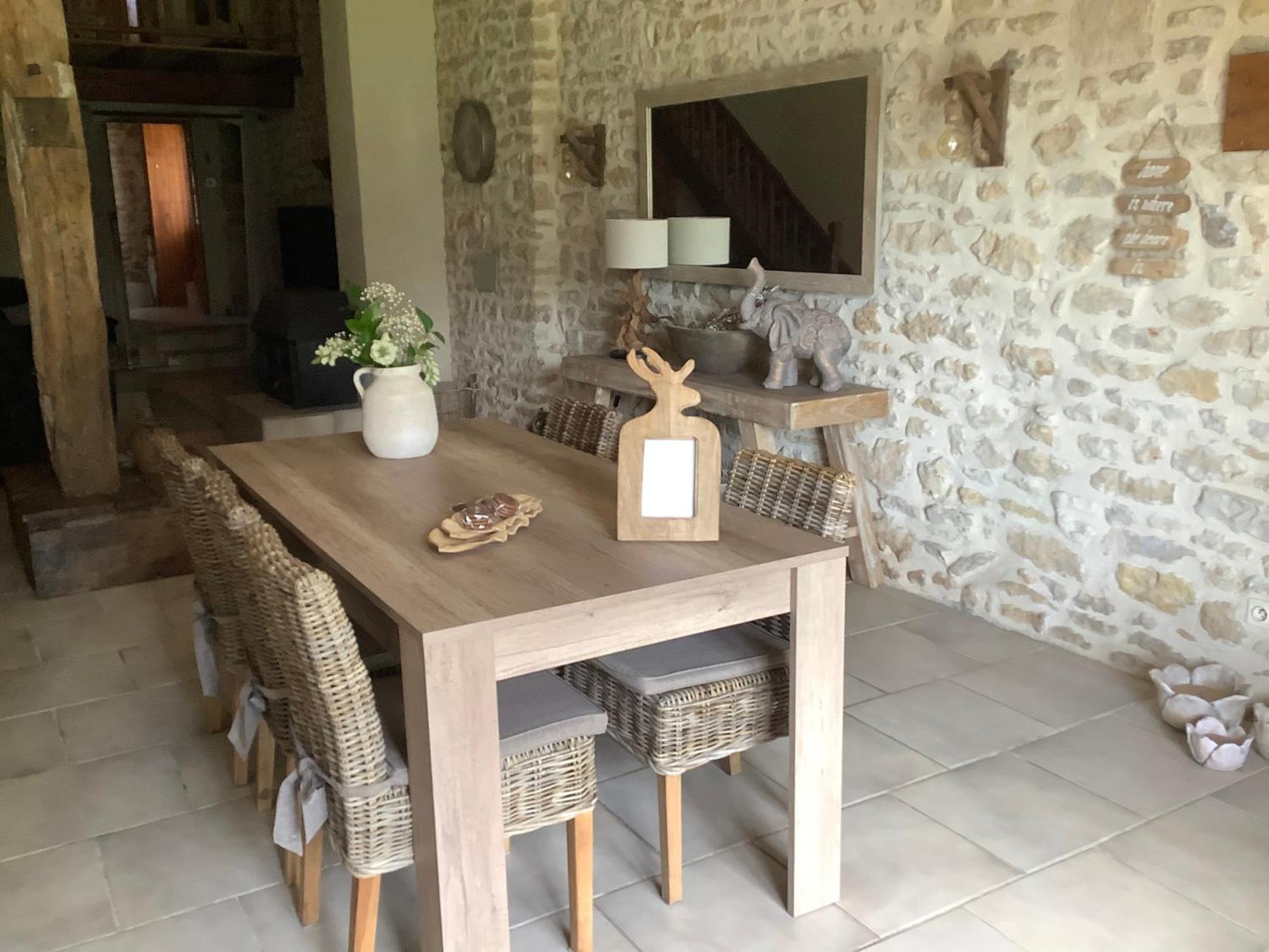 Gîte vallée magique Panissaud Le Grand-Madieu Esterno foto